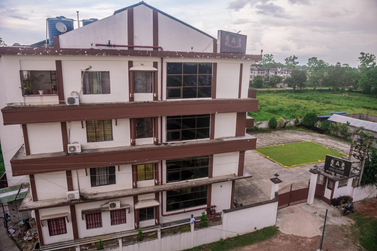 Hotel Aatreyee Dibrugarh Exterior foto